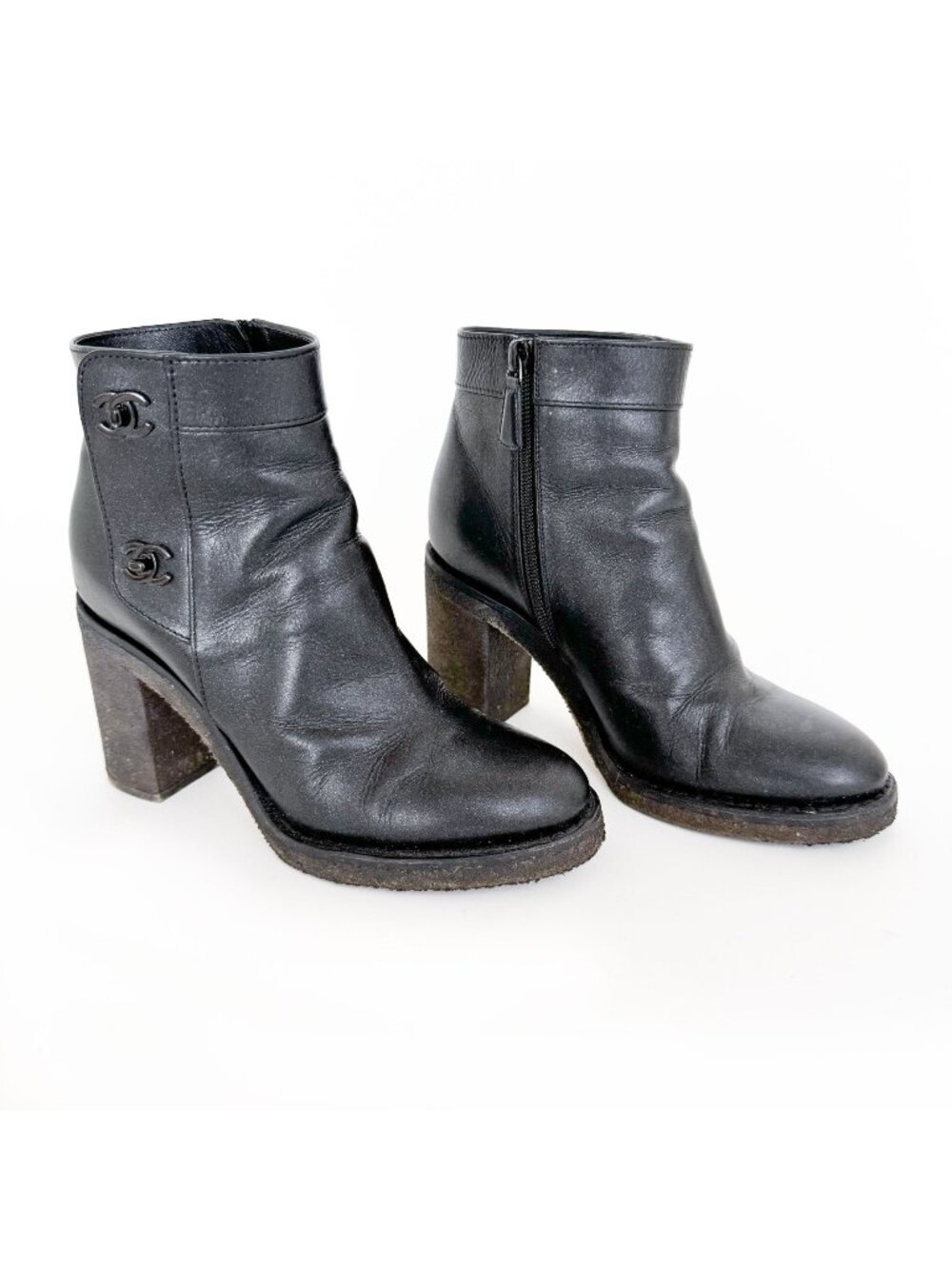 Chanel CC Turnlock Ankle Boots EU 38 US 7-7.5 Black Glitter Block Heel Bootie